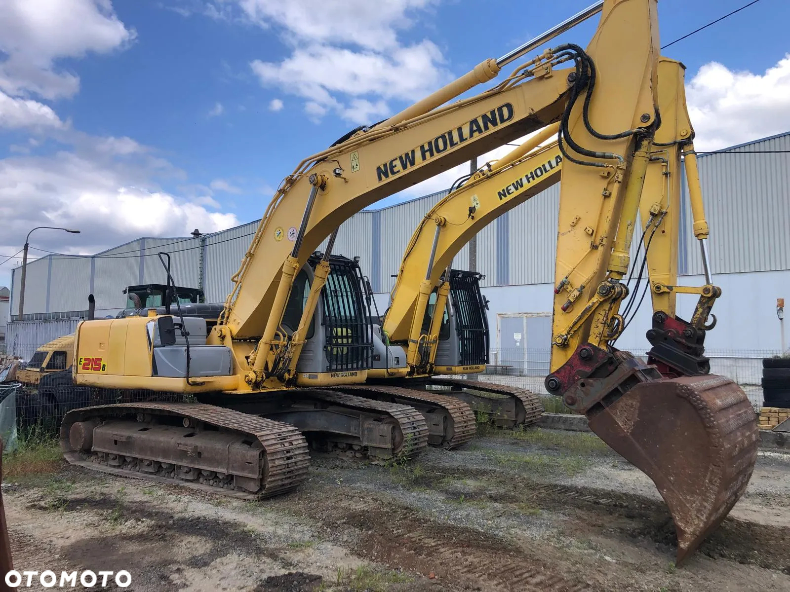 New Holland Kobelco E215B LC version-C - 15