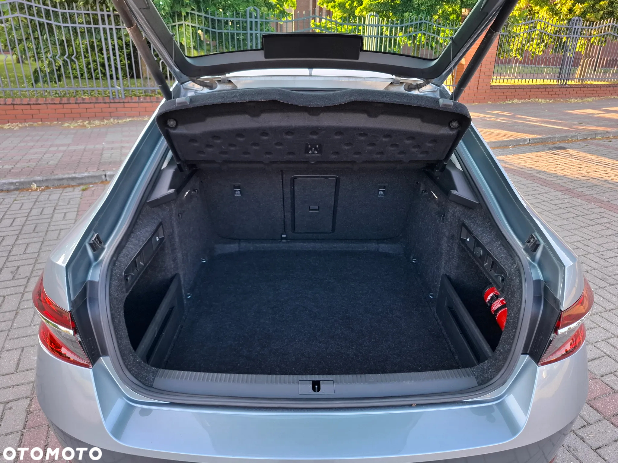 Skoda Superb 2.0 TSI Ambition DSG - 14
