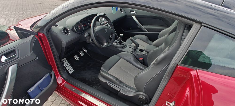 Peugeot RCZ 2.0 HDi FAP 160 - 17