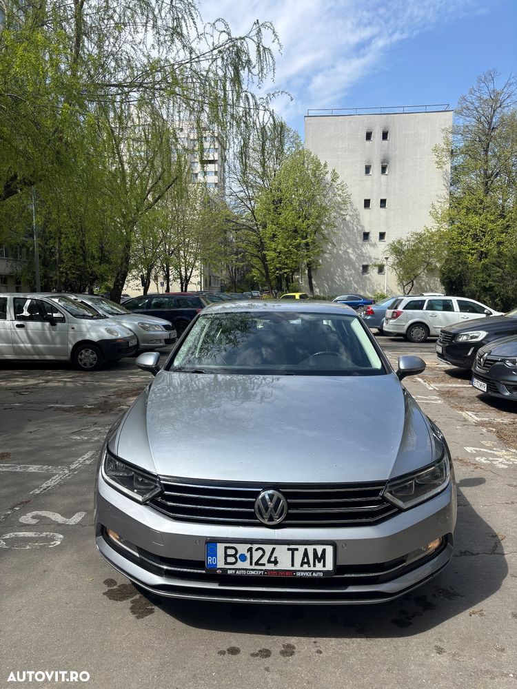 Volkswagen Passat 2.0 TDI DSG Comfortline - 2