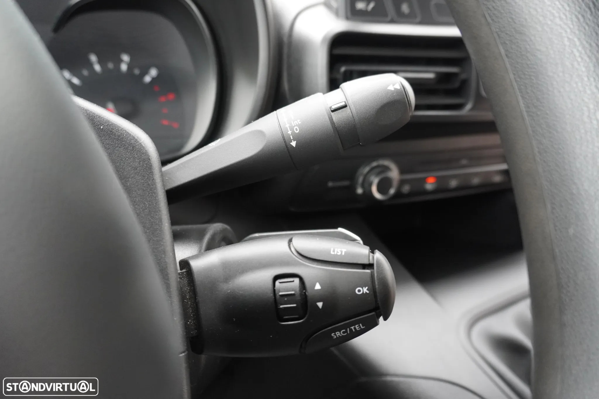 Citroën Berlingo 1.5 BlueHDI 102CV - 35