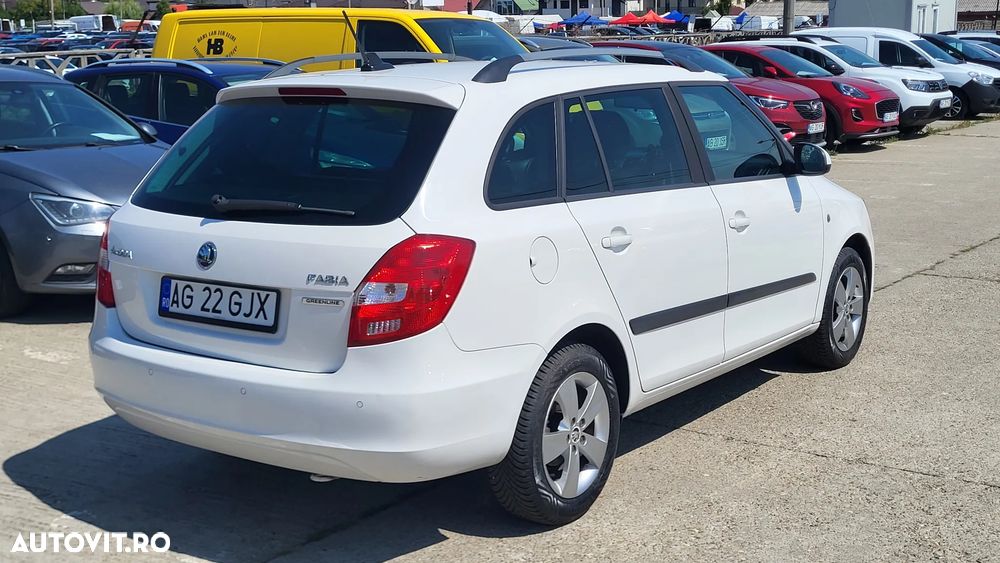 Skoda Fabia - 2