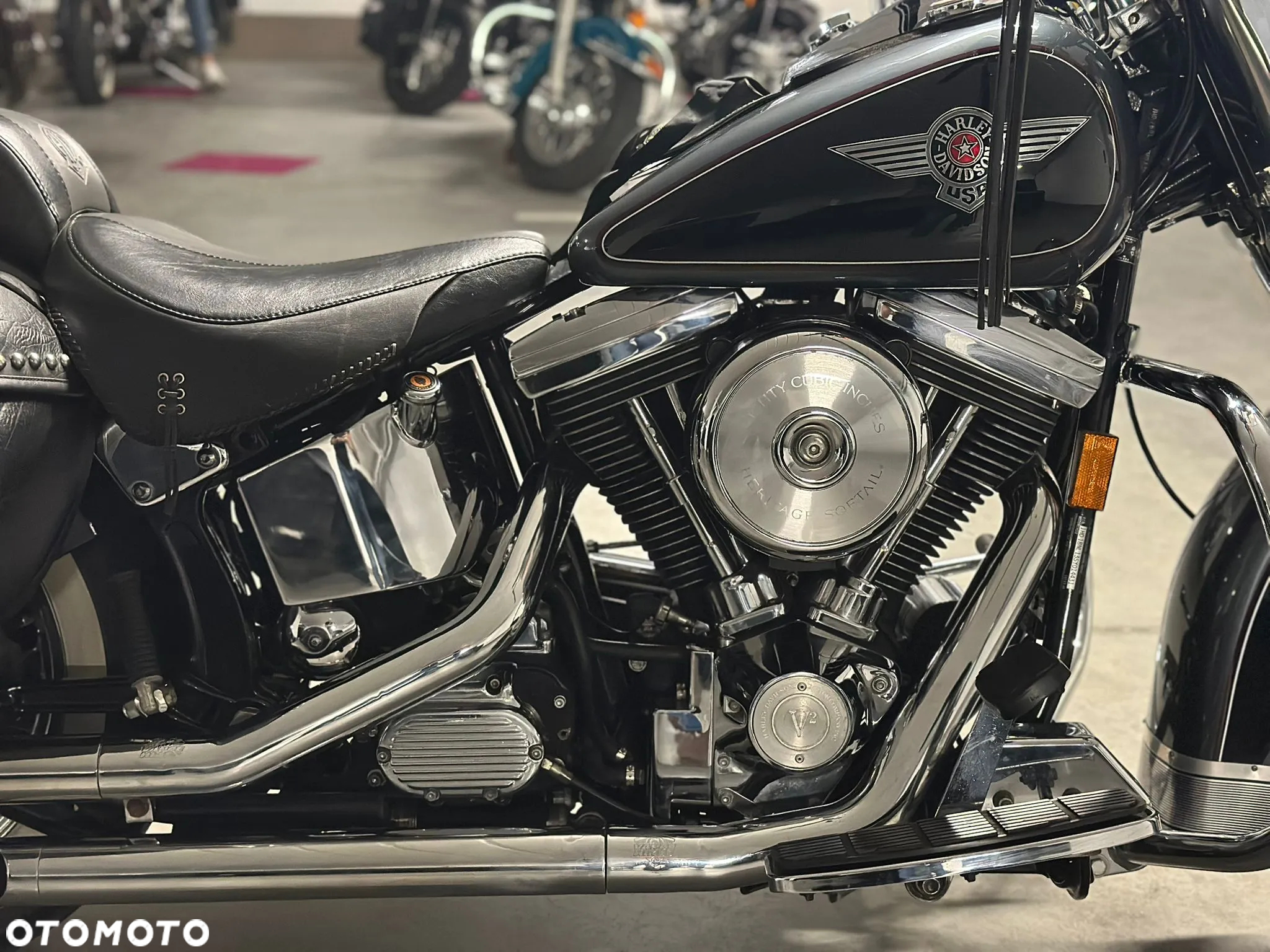 Harley-Davidson Softail Heritage Classic - 11