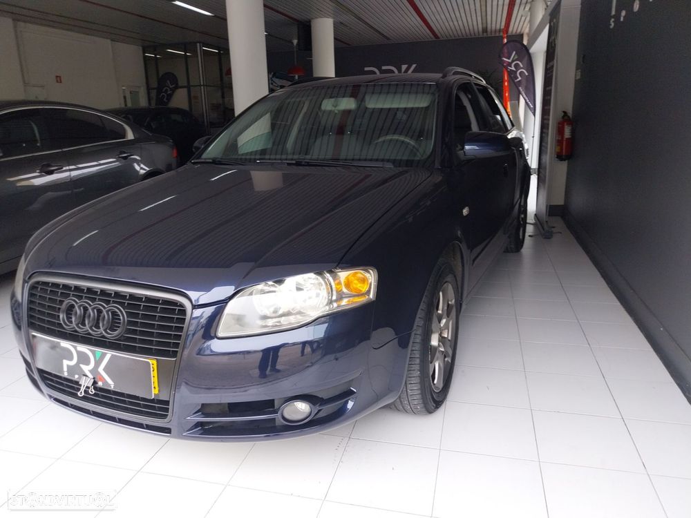 Audi A4 Avant 2.0 TDi - 3
