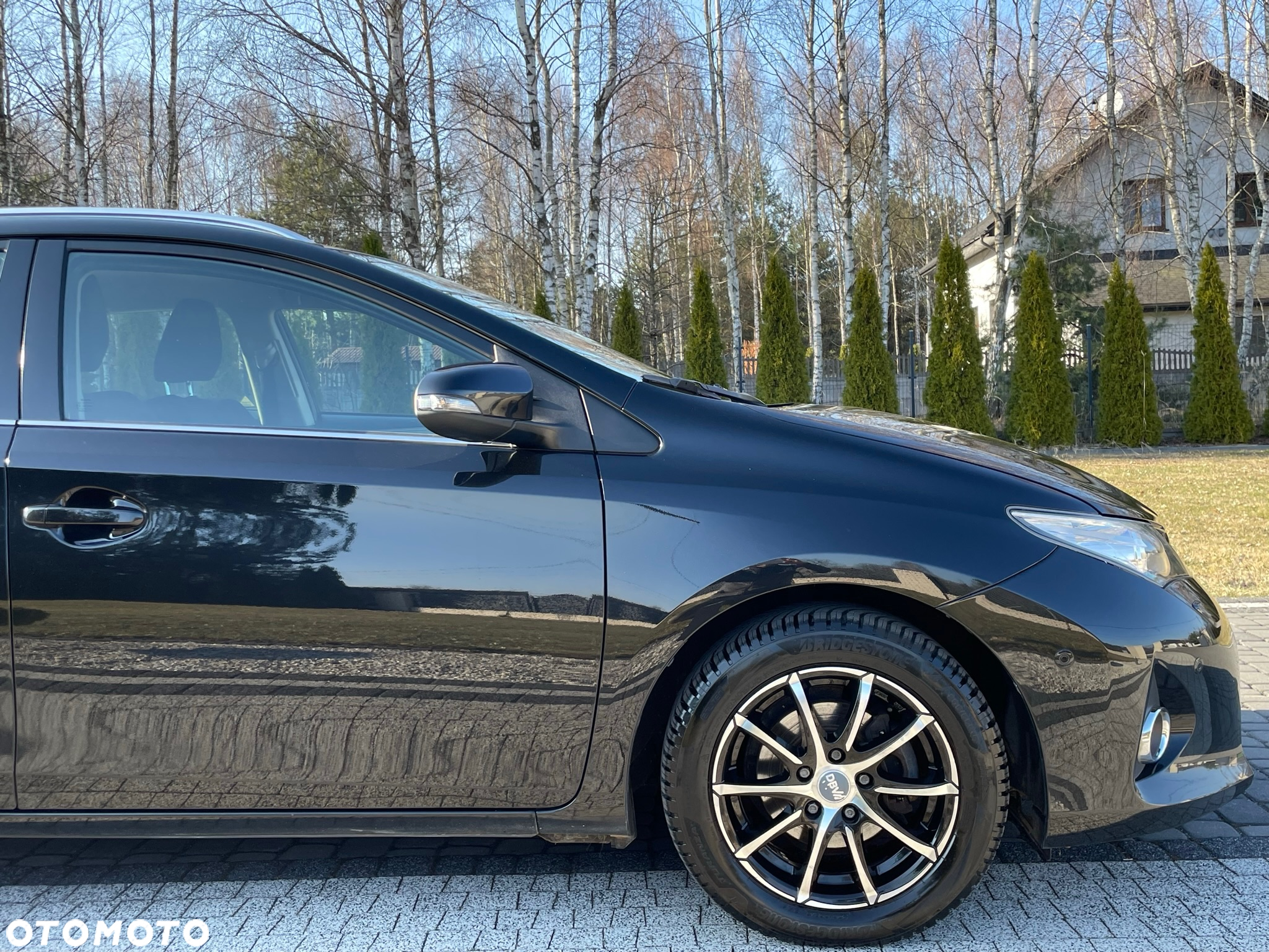 Toyota Auris 1.6 Premium - 29