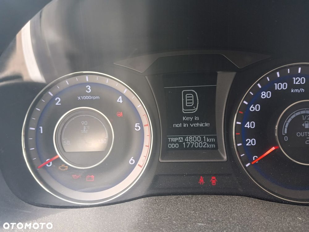 Hyundai i40 1.7 CRDi Comfort - 24