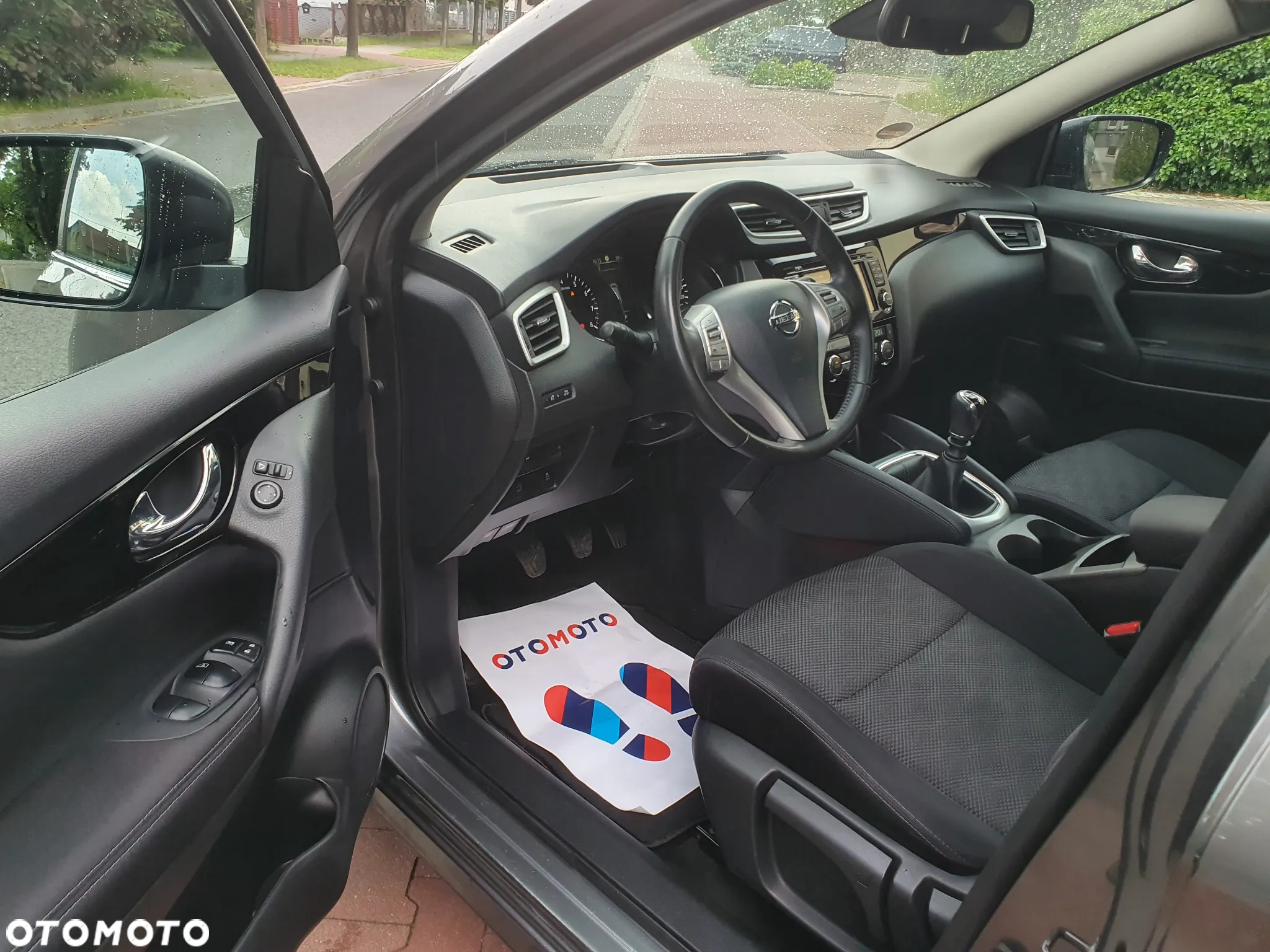 Nissan Qashqai 1.6 DIG-T N-Connecta - 11