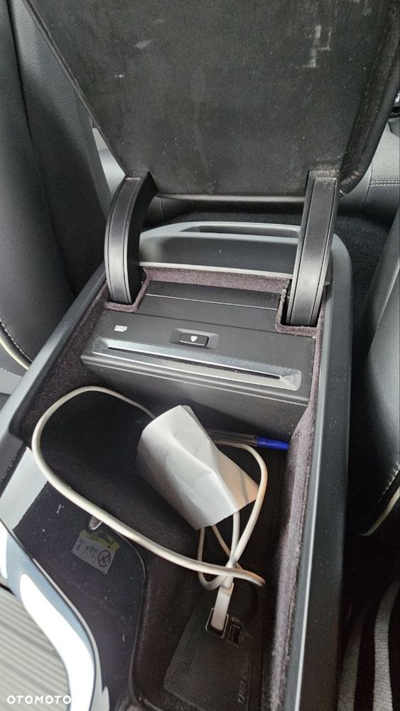 Volvo S60 T5 AWD R-Design - 30