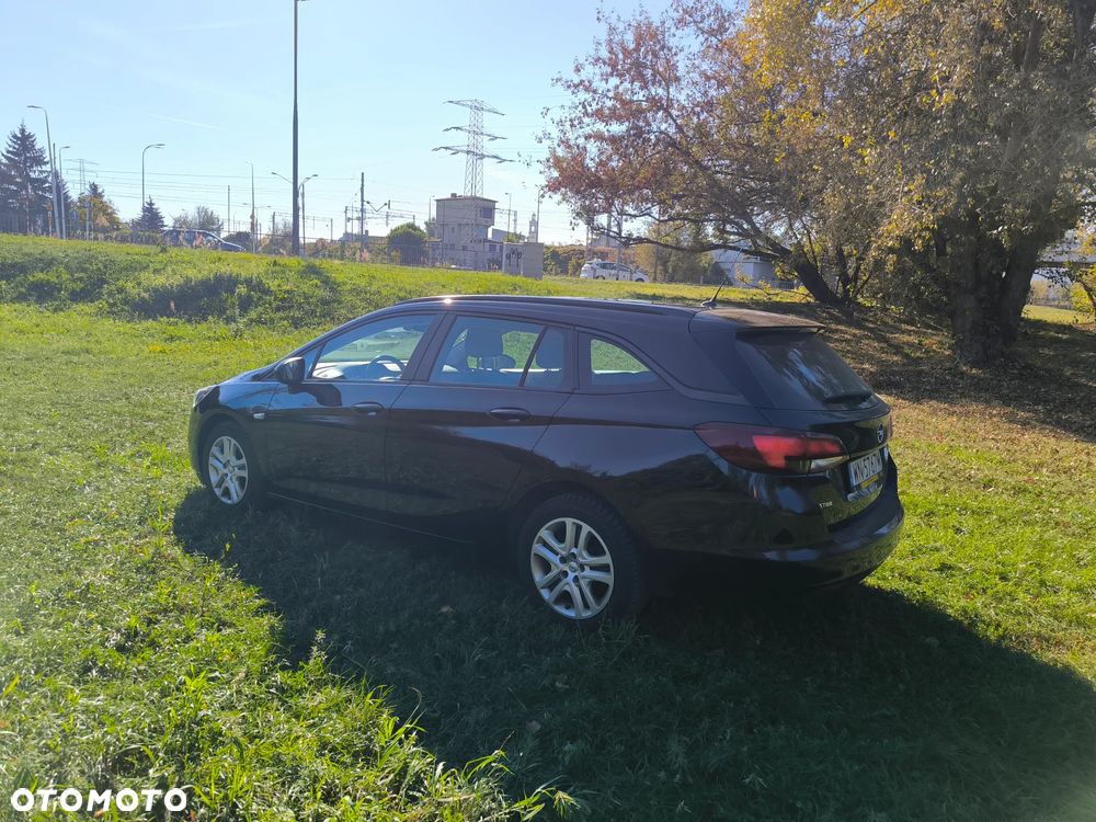 Opel Astra V 1.5 CDTI Edition S&S - 8