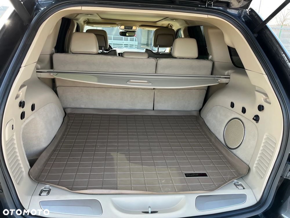 Jeep Grand Cherokee 5.7 V8 HEMI Overland Summit - 14