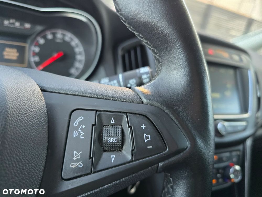 Opel Zafira - 17