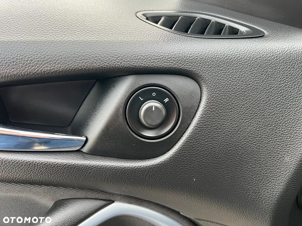 Opel Zafira 1.4 T Cosmo EcoFLEX S&S EU6 - 23