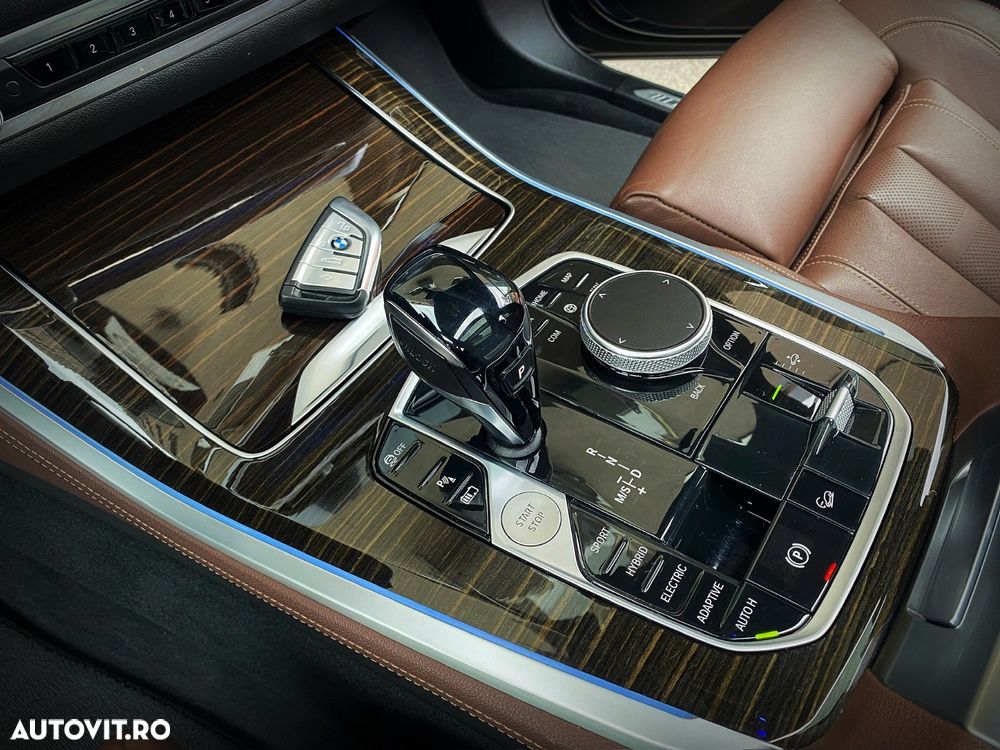 BMW X5 xDrive45e - 8