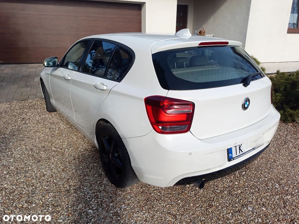 BMW Seria 1 116i - 6