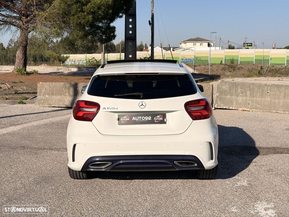 Mercedes-Benz A 160 d AMG Line - 22