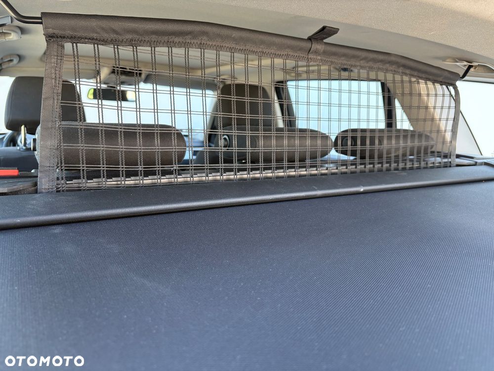 BMW Seria 3 320d DPF Blue Performance Edition Fleet Exclusive - 23