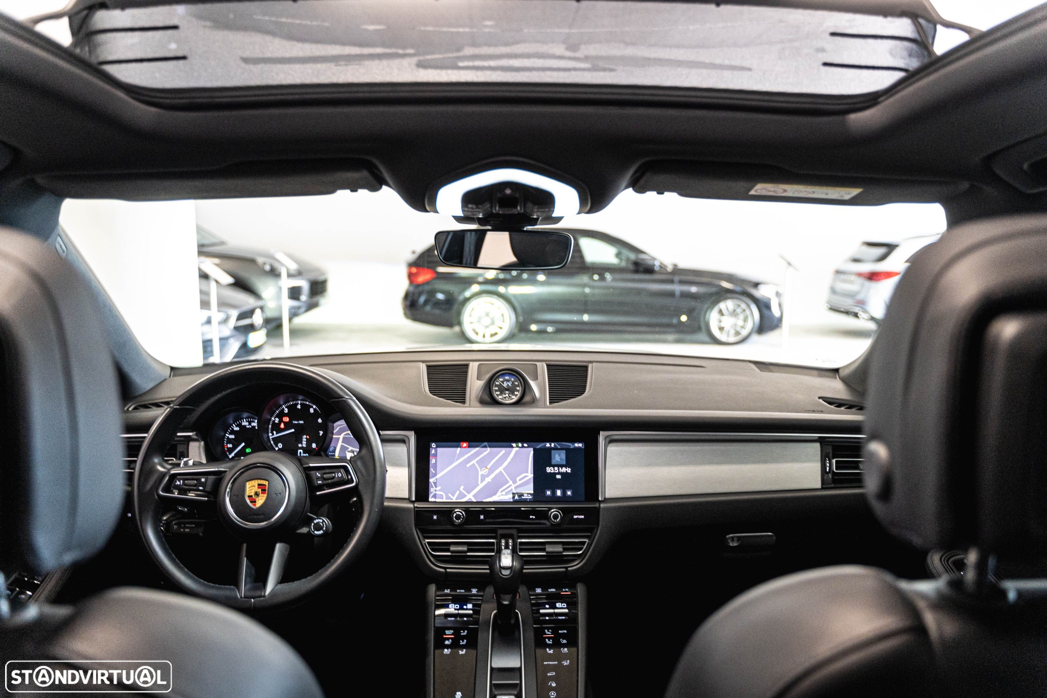 Porsche Macan Standard - 6