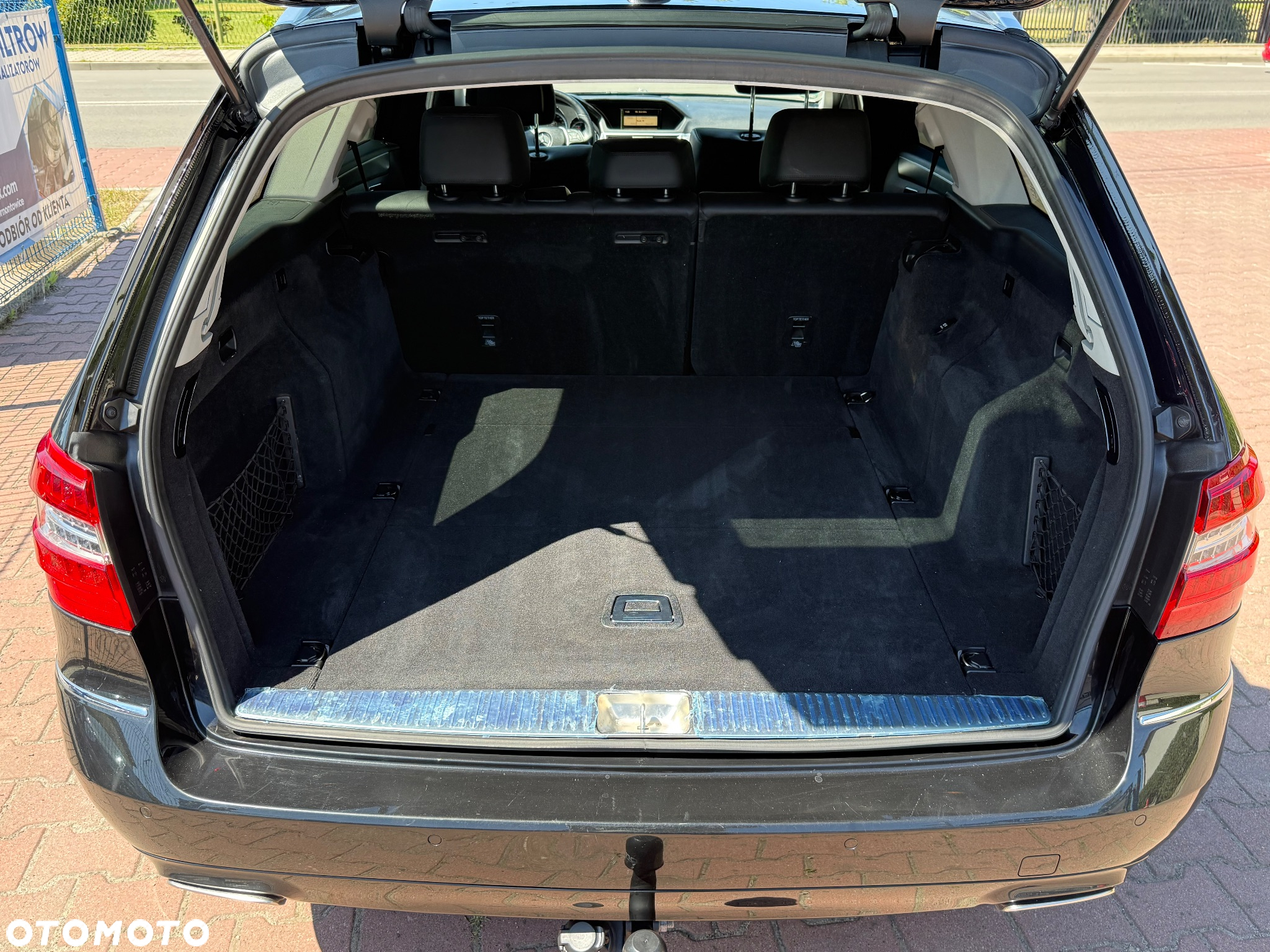 Mercedes-Benz Klasa E 250 T CDI 7G-TRONIC Avantgarde - 8
