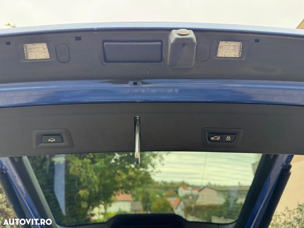 BMW X6 xDrive30d - 11