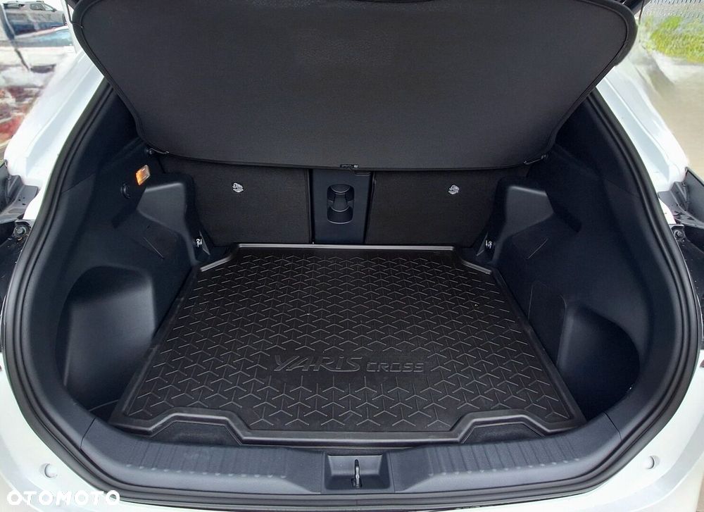 Toyota Yaris Cross Hybrid 1.5 Executive - 4