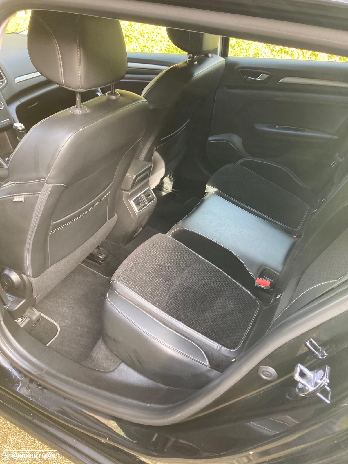 Renault Mégane Sport Tourer 1.5 dCi Confort SS - 9