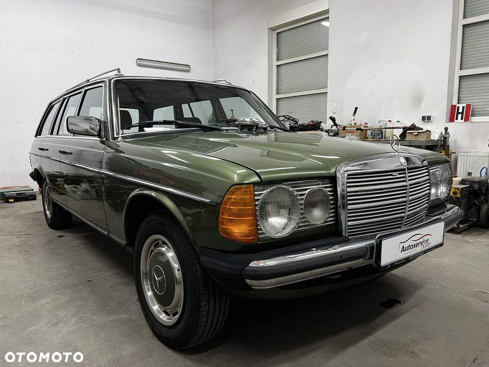 Mercedes-Benz W123 - 7