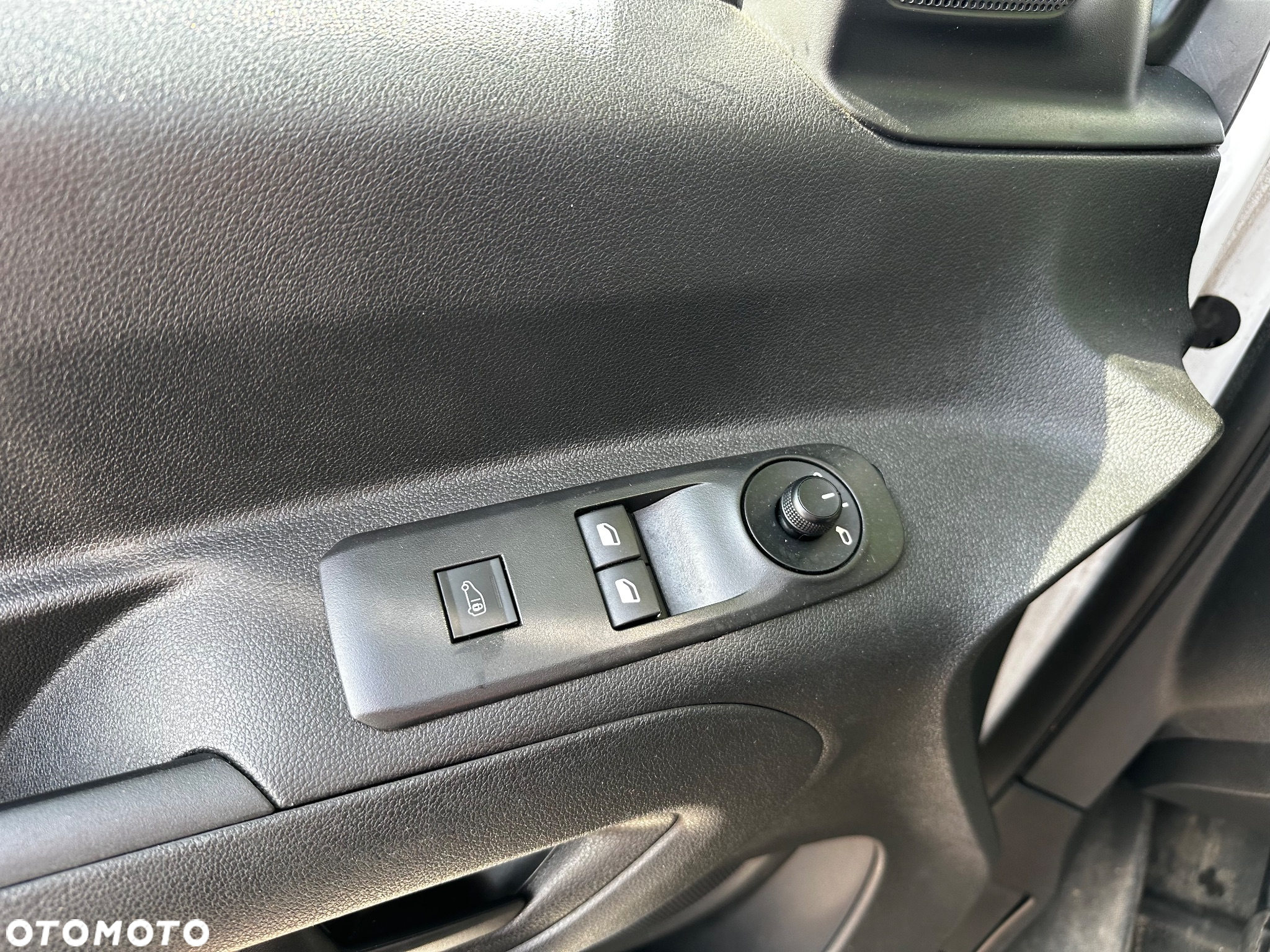 Peugeot Partner 1.5 BlueHDI L2 Pro (bryg.) - 12