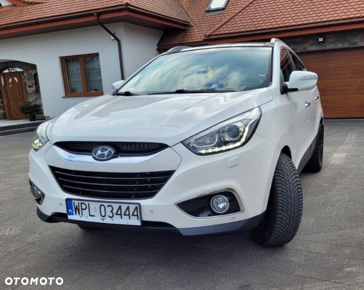 Hyundai ix35 2.0 CRDi Premium 4WD - 2