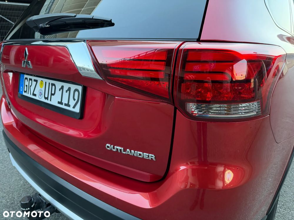 Mitsubishi Outlander 2.0 2WD Diamant - 15