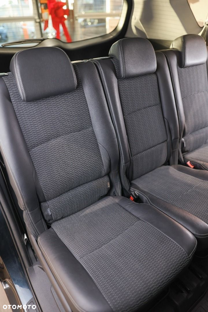 Toyota Verso - 30