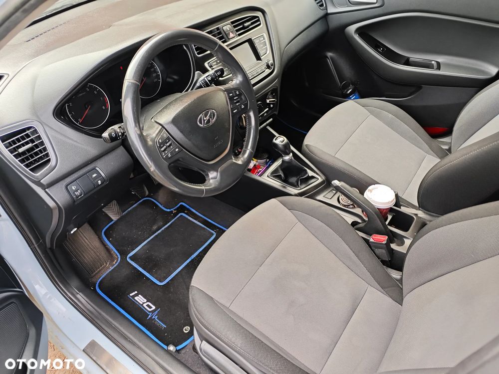 Hyundai i20 1.2 Comfort - 16