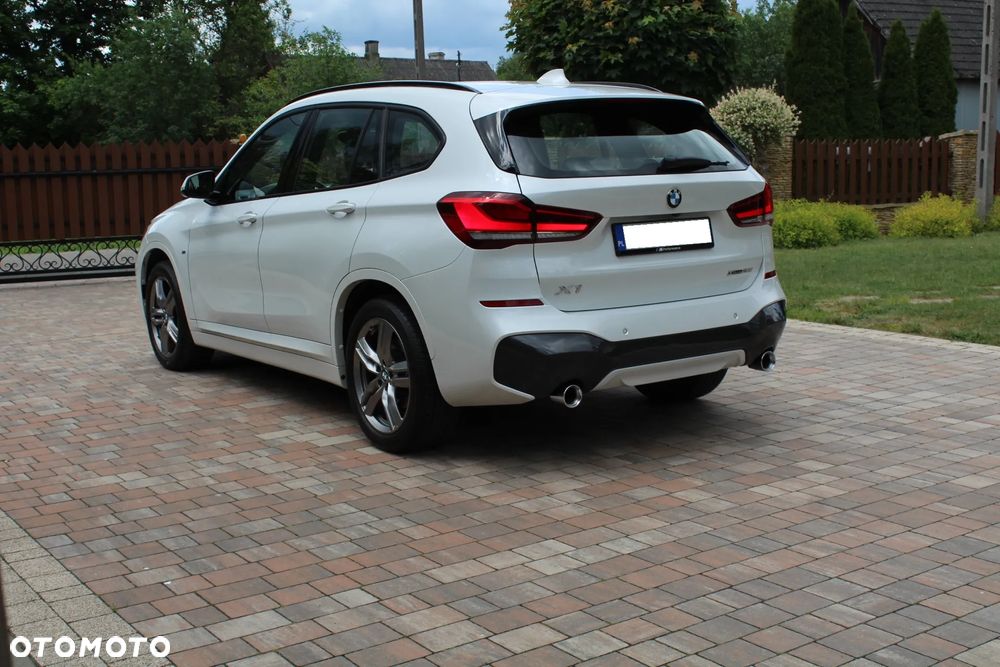 BMW X1 xDrive20i M Sport - 8
