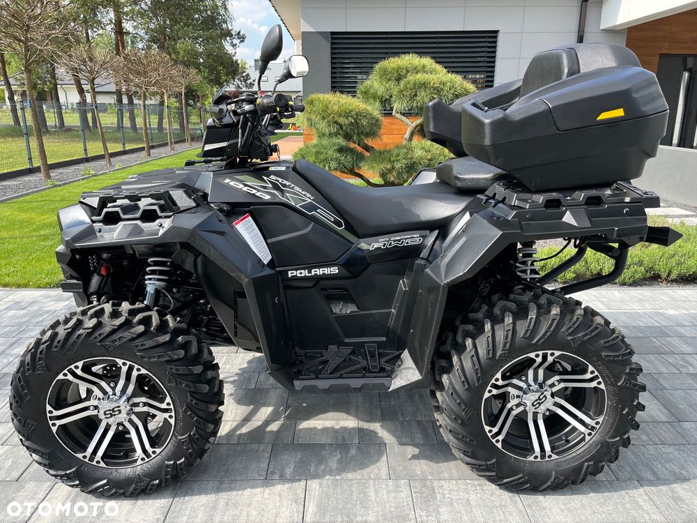Polaris Sportsman - 1
