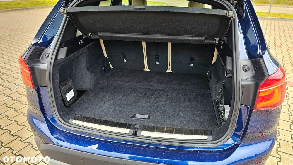 BMW X1 - 15