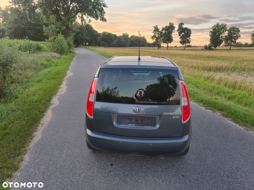 Skoda Roomster 1.6 16V Comfort PLUS EDITION - 24