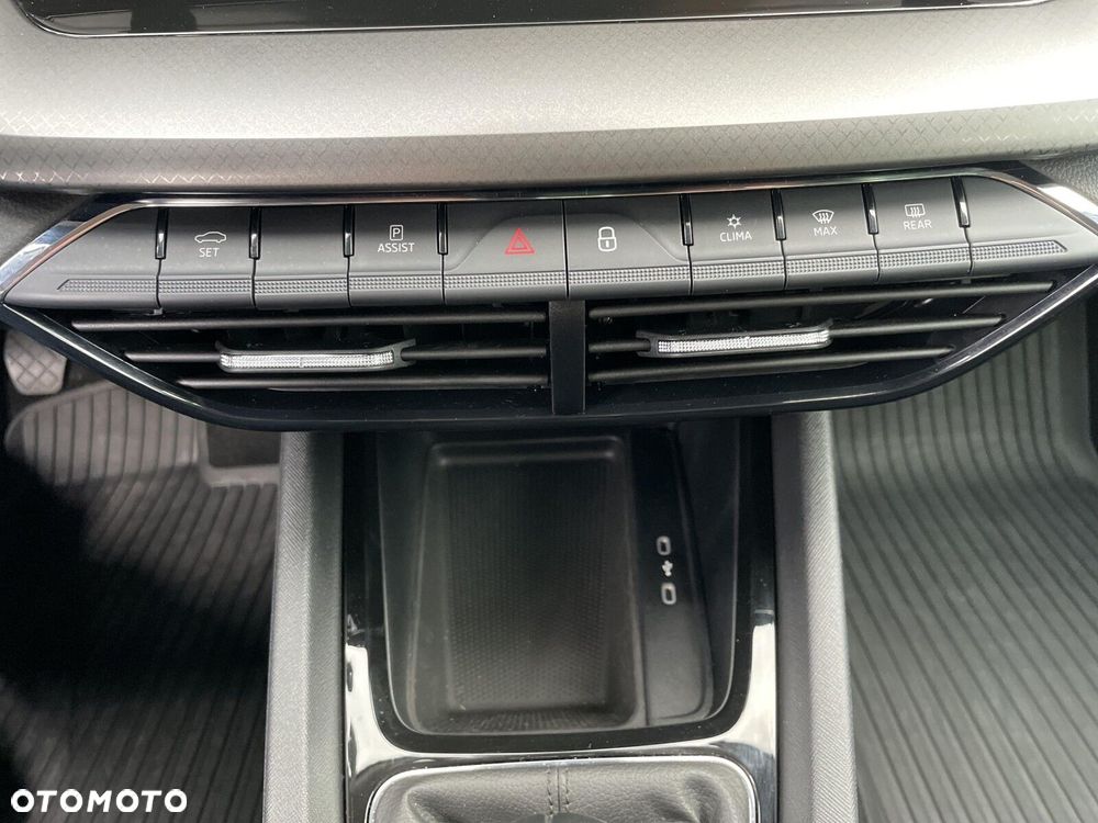 Skoda Octavia 1.5 TSI ACT Ambition - 25