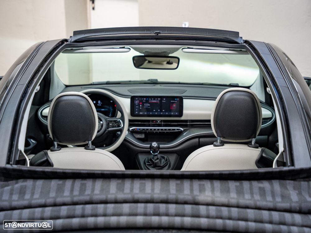 Fiat Punto Cabrio - 5