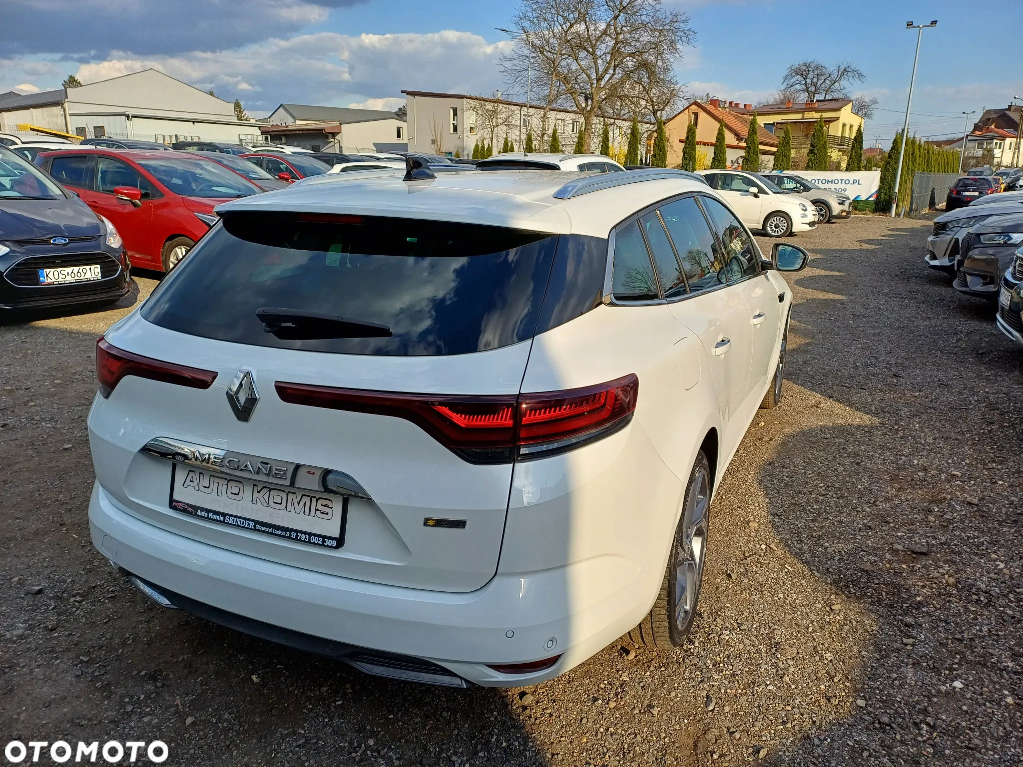 Renault Megane Grandtour E-TECH Plug-in 160 R.S LINE - 6