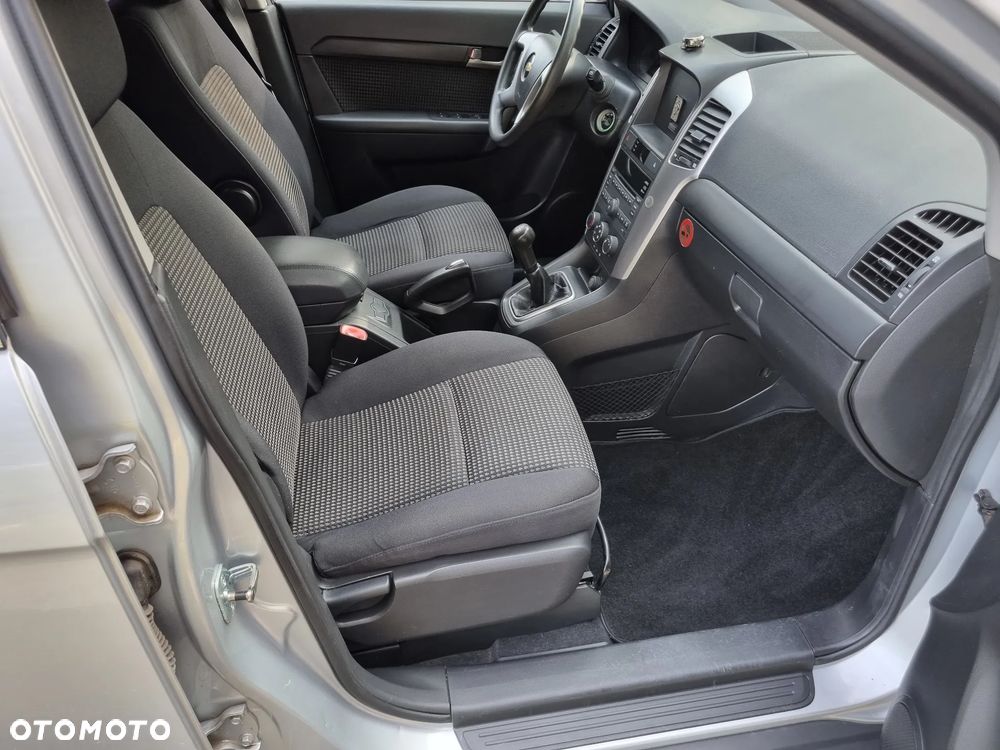 Chevrolet Captiva 2.4 2WD 5 Sitzer LS - 16