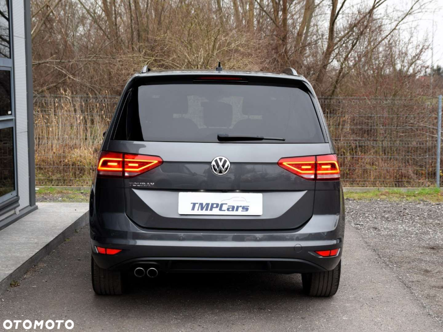 Volkswagen Touran - 34
