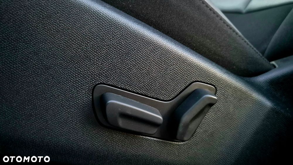 Citroën C5 Aircross 1.6 PHEV 225 Shine Pack EAT8 - 17