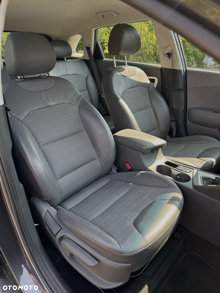 Kia Niro 1.6 GDI Hybrid L - 15