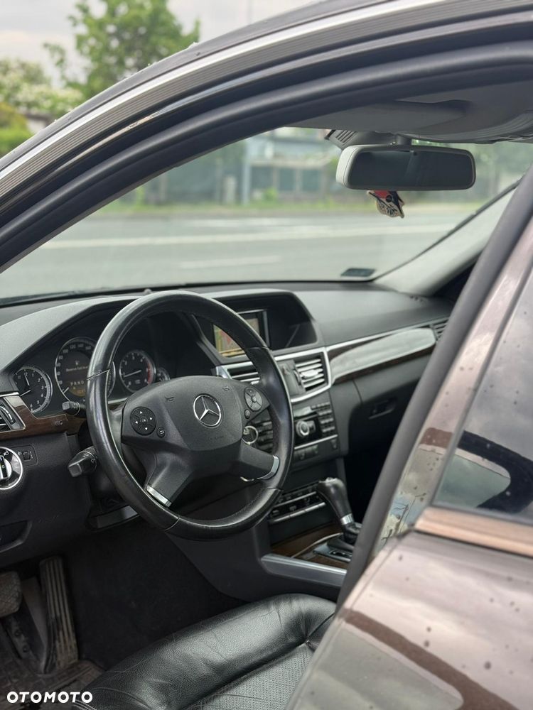 Mercedes-Benz Klasa E 200 BlueTEC 7G-TRONIC Avantgarde - 8
