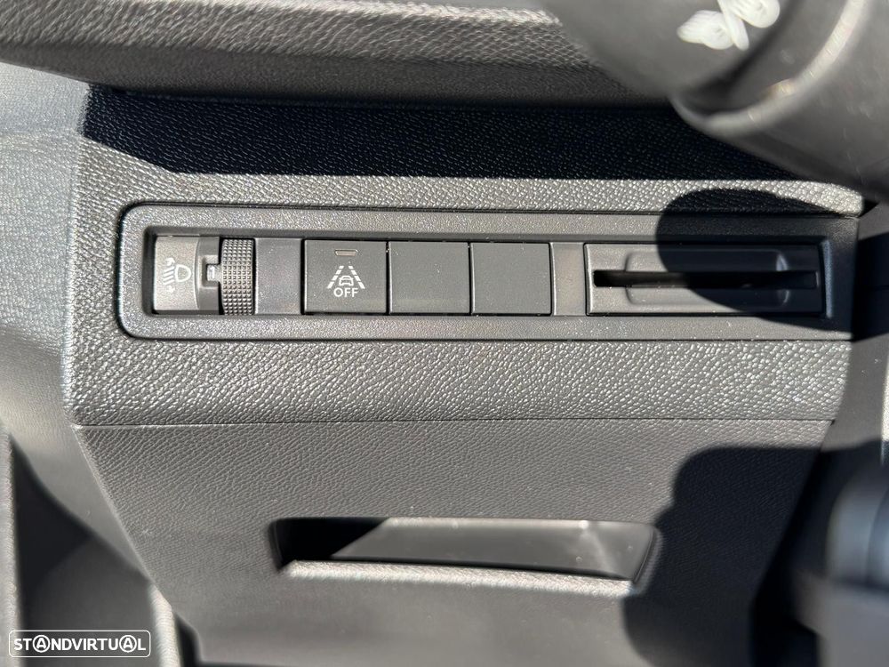 Peugeot 5008 1.5 BlueHDi Allure - 18