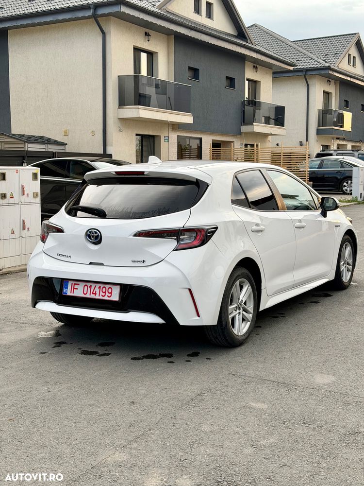 Toyota Corolla 1.8 HSD Business - 5