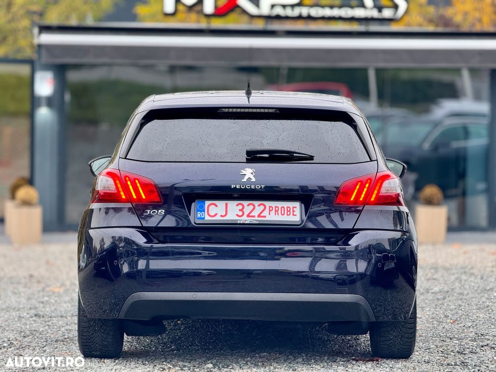 Peugeot 308 - 12