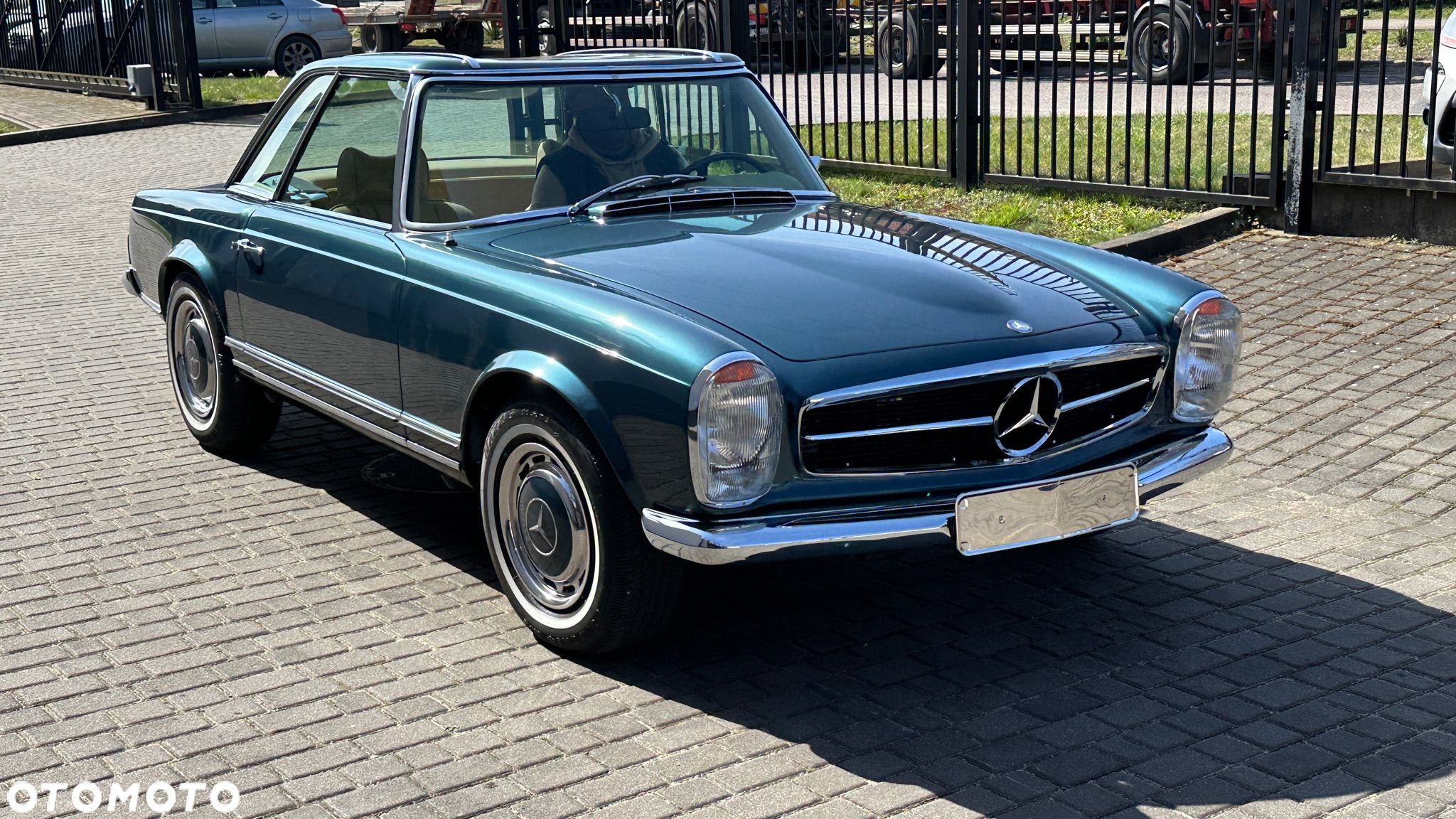 Mercedes-Benz Inny - 1