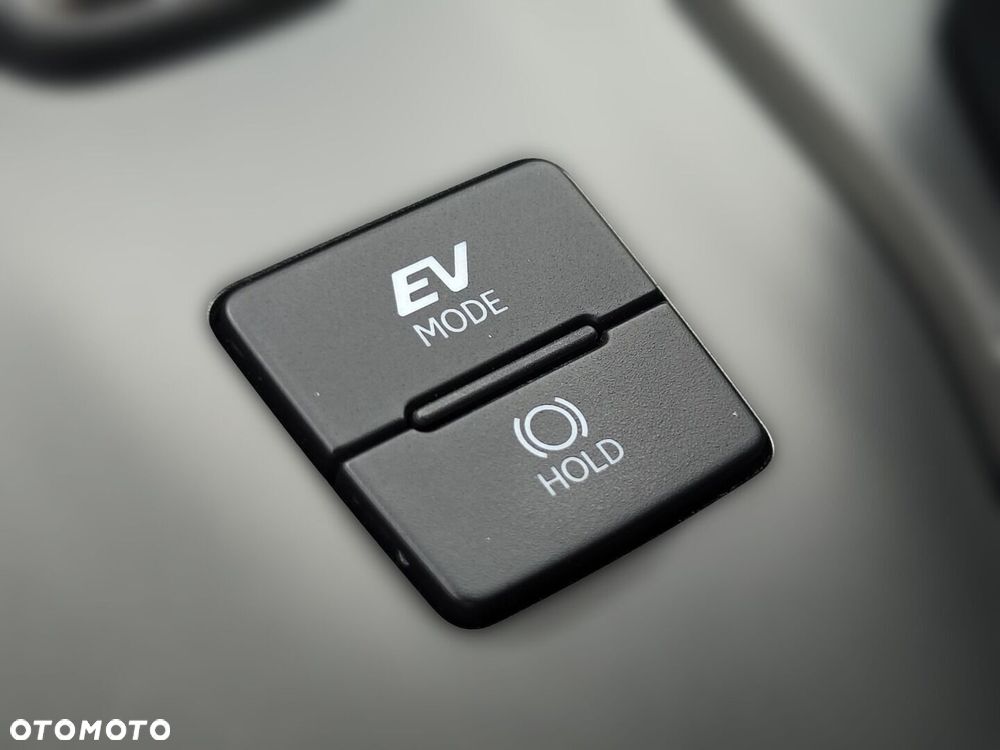 Lexus UX 300h F Sport Design - 26