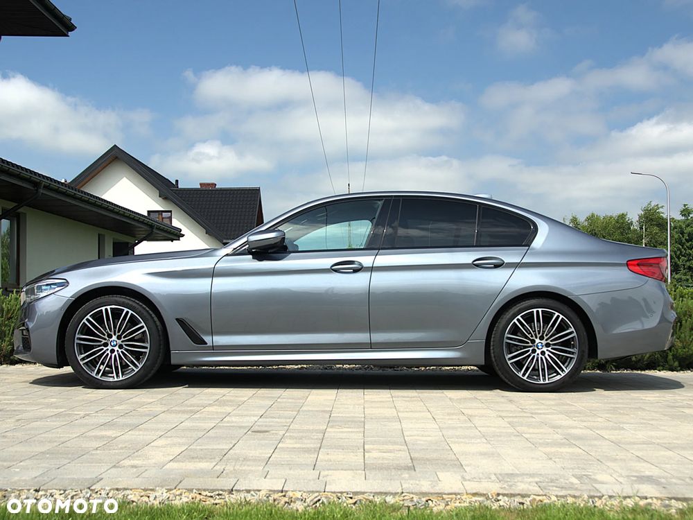 BMW Seria 5 520d xDrive M Sport sport - 10
