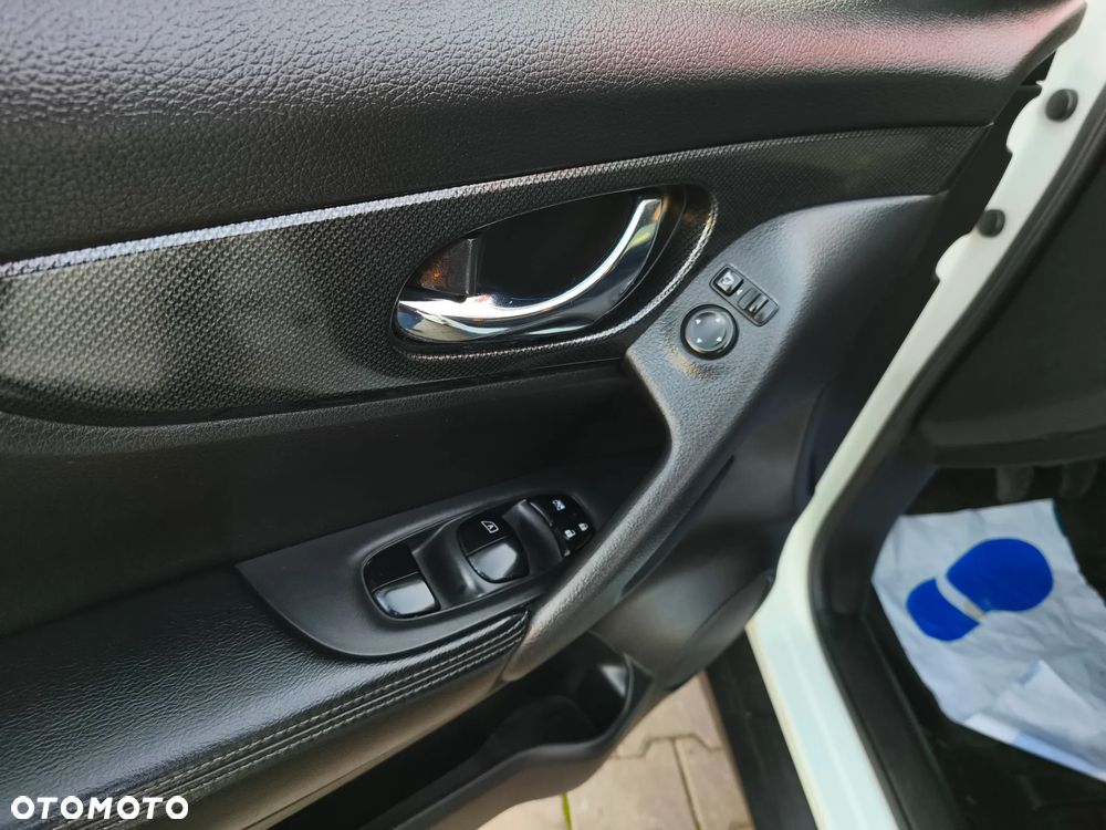 Nissan X-Trail 1.6 DCi Tekna 2WD EU6 - 11